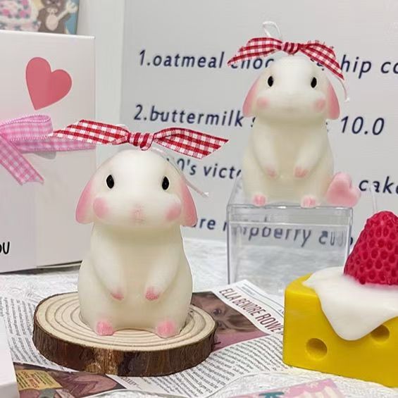 アロマキャンドル にゃんこ、うさぎちゃん、ワンコのキャンドル、すごく可愛い